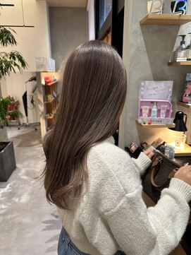 ルプラス(le place.) ハイトーンベージュカラー