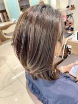 アッシュ 下北沢店(Ash) 白髪ぼかしハイライトのミディアムレイヤー