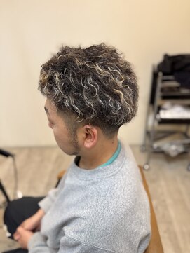 クロエバイラヴィズム 郡山さくら通り店(CLOE by LUVISM) ツイストスパイラルハイライト