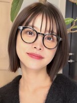 ノイ(noi)&nbsp;顔周りレイヤーカットグレージュカラーくびれボブベージュカラー