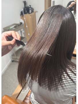 リブ バイ ボクノ(Liv by bokuno) 髪質改善縮毛