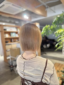 ぱつっとミニボブ