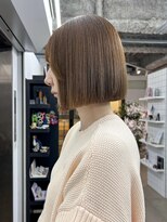 ニコ(Nico)&nbsp;【Nico】佐藤有華／ミニボブ／酸性ストレート／20代