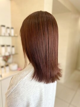 ヒビカ(HIBIKA) ピンクベージュ ストレートミディアム