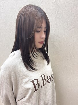 モリオ フロム ロンドン サッポロファクトリー店(morio FROM LONDON) morio 札幌 顔周りレイヤー レイヤーカット