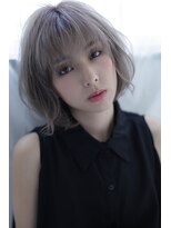 オウル(Owll)&nbsp;ひし形小顔シルエット[mignon]ショートレイヤーミックス