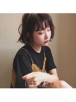 リアリ(LIALI)&nbsp;抜け感　×　アッシュベージュ　ボブスタイル