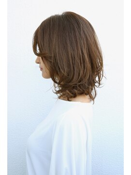 チェルモ(CHELUMO) ミディアムスタイル