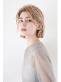 大人気ベージュカラー切りっぱなしボブ