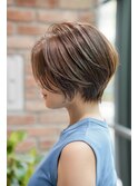 大人ショートシルキーベージュ前髪長めショート