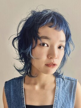 クク 渋谷(QUQU) ディープブルーウルフ