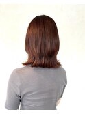 レッドブラウンイノアカラー・くびれミディアムボブ