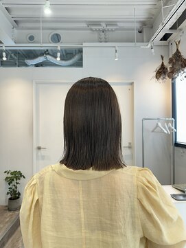 ロカ 表参道(loka) オリーブベージュ/切りっぱなしボブ ［表参道/髪質改善］