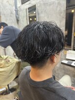 カーニー 上野(kearny)&nbsp;ツイストスパイラルパーマ縦落ちパーマメンズ波巻きパーマ