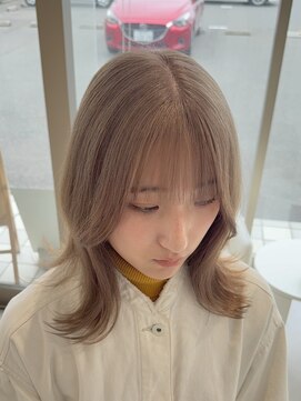 コト 福井大和田店(coto) 福井/ミルクティーベージュ/ダブルカラー/外ハネ/ケアブリーチ