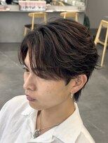 フィフス トウキョウ (fifth TOKYO) 渋谷緩めフェザーショートフェザーパーマセンターパート