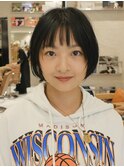 レイヤー顔まわりボブ黒髪透け感