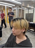 刈り上げセンターパート/波巻きツイストスパイラル/南堀江