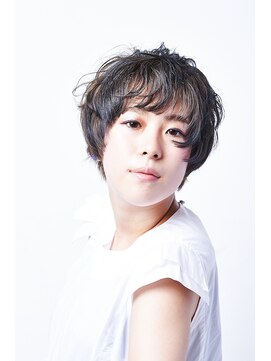 ビードロ 下北沢 アッシュグレイ大人ショート【ビードロ 下北沢駅】