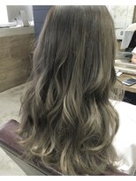 ビーチ(Beach)&nbsp;ハイライトグレーアッシュ