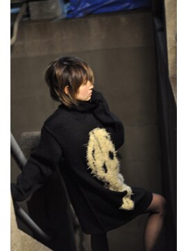 02 ファンデーション(faNdesyoN) 02faNdesyoN □ショートレイヤーなんボブなん?xバレヤージュ□