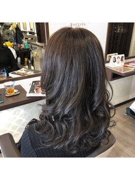 ヘアーアンドメイク アビディング(hair&make abiding) グレージュカラー
