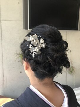 着物に合わせたヘアセット