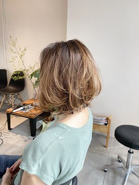 美容室 ツリー(Tree) ノンブローでおさまる大人 ショート 『Tree hairsalon 』本厚木