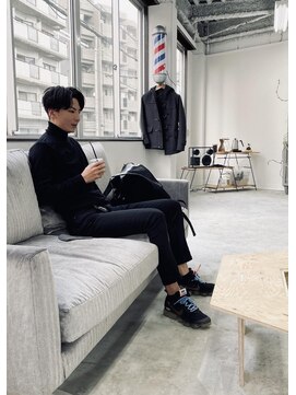 シンディ(Shindy) センターパート×ハンサムショート