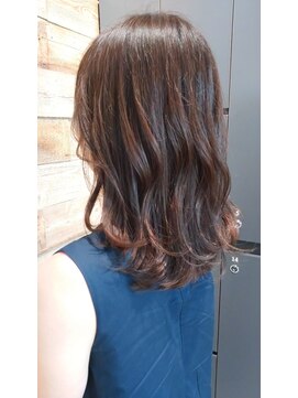 ベイショア(Bay Shore NY) 大人可愛いセミロング