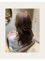 ギュルン(gronn)&nbsp;gronnのブルーベース肌に合うベージュカラー