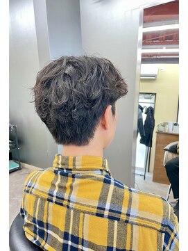 バロ(VALO) スパイルパーマ