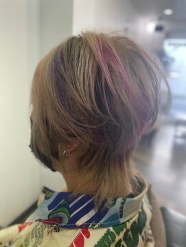 ビィーワンイースト(Be 1 EAST) ウルフカット