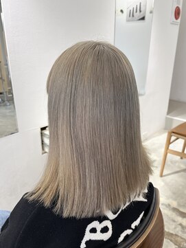 ジジバイモップス(jiji byMOPS) ホワイトミルクティー!!