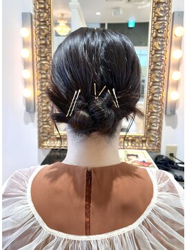 コワファースト  させぼ五番街店(COIFF1RST) ミディアムかちもりarrange☆