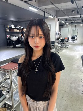 ゲームバイアランスミシー 心斎橋(GAME by Alan Smithee) レイヤーカット/韓国レイヤー/髪質改善/トリートメント