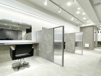 いろあそび ブリーチ＆カラー 八王子