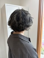 ナラ(nala)&nbsp;ハイライト/白髪ぼかし/ショートボブ