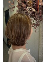 ジェクイン(dekujin)&nbsp;ミディアム　レイヤー　ボブ