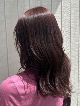 チェリーレッド