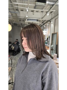 ディペ(Dipe) ミディアムレイヤースタイル