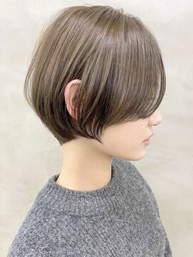 スー 自由が丘(suu) マッシュショート前髪長めハンサムショート黒髪ショート襟足短め