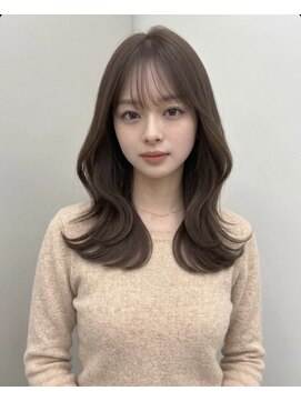 ネオリーブ チロル 横浜西口店(Neolive CiroL.) 上品なくびれレイヤーカット【横浜】