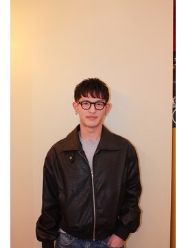 キングスマントーキョー 府中店(KINGSMAN TOKYO) 波巻きツイストスパイラル/リバースセンターパート/府中