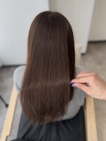ジーナ 吉塚(Zina) チョコレートブラウン×髪質改善【福田れん 】吉塚 艶髪 透明感
