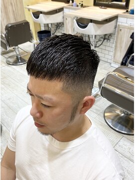 グルーマーズトウキョウ(GROOMER/S TOKYO) フェードカット　クロップ<理容室> <男性専門>