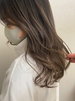 エイチ 天神橋(H)&nbsp;20代30代40代レイヤーカットショートウルフカットタッセルボブ