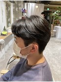 メンズ 韓国ヘア センターパート