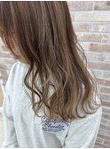 ハイライトで明るめベージュカラー