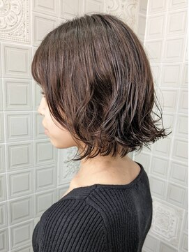 トリエラ 池袋(TRIELA) ふわふわエアリーボブ